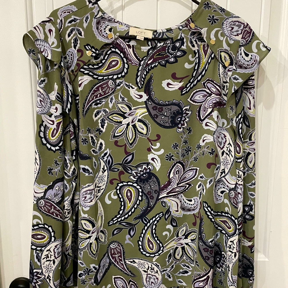 LOFT Outlet Green Blouse with Floral Print - Size - XL